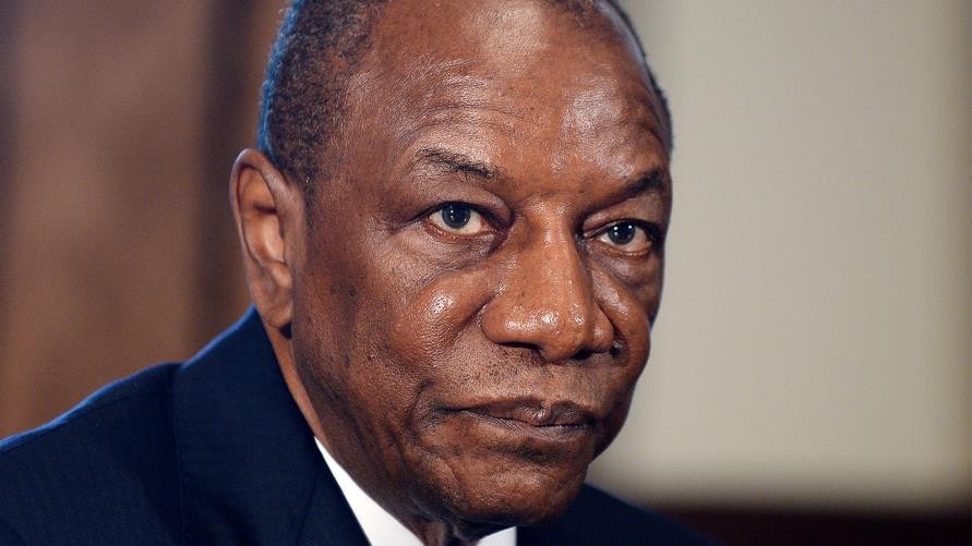 غينيا.. رئيس الدولة يعلن عن مشروع دستور جديد