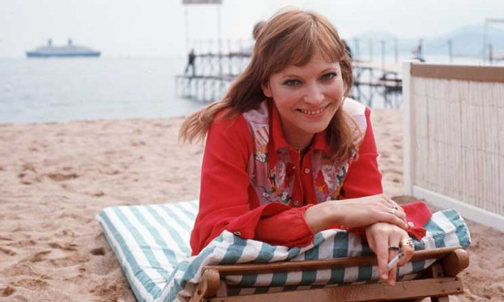 وفاة الممثلة الفرنسية "آنا كارينا" عن 79 عاما