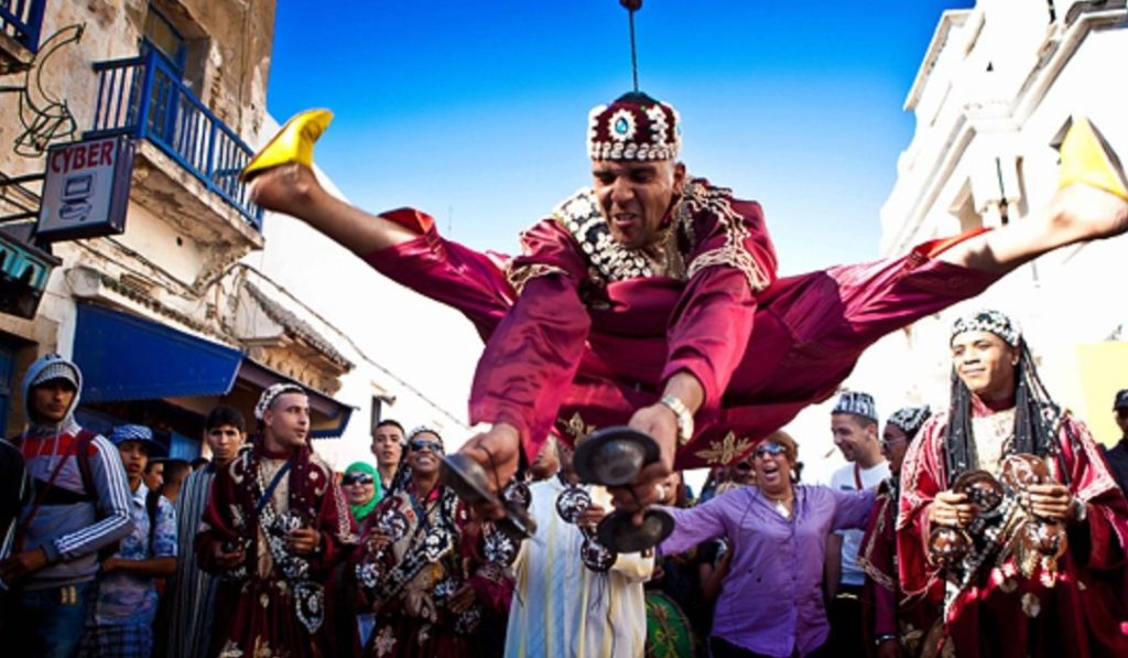  اليونيسكو تسجل فن كناوة كتراث عالمي 