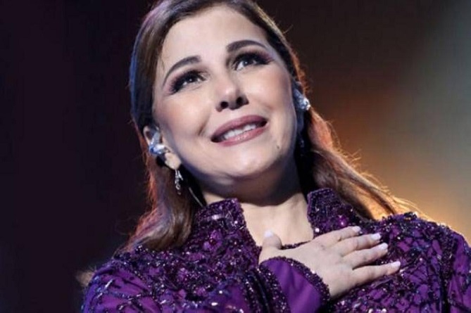 القلق يتملك اللبنانيين وماجدة الرومي تناشد المسيح