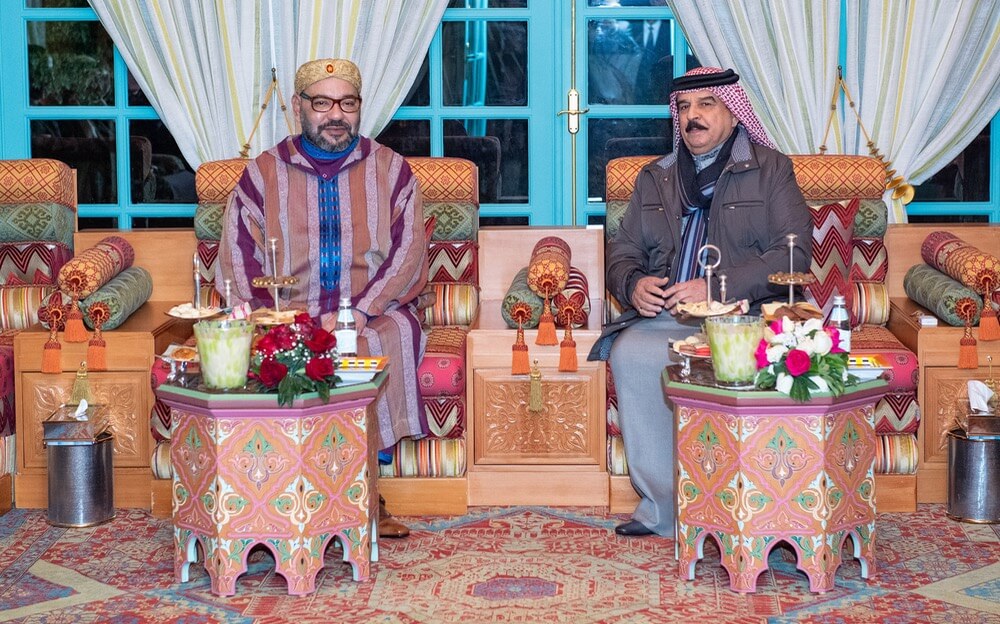 بعد لقاء ولي عهد أبوظبي.. الملك محمد السادس يجري لقاء وديا مع ملك البحرين