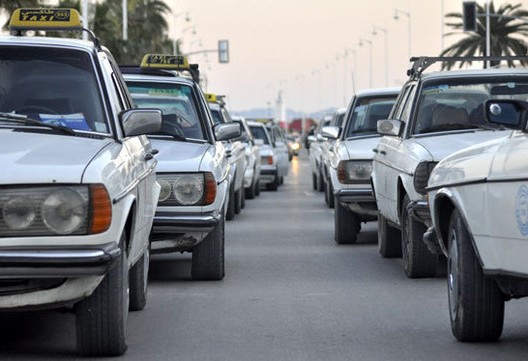  وزارة الداخلية تمدد دعم تجديد سيارات الأجرة بملياري درهم 