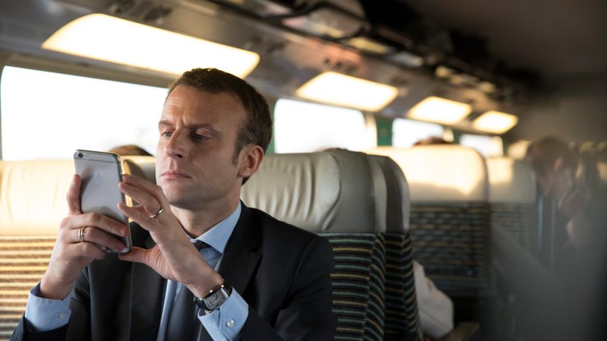 ماكرون يثير الجدل بعد مقارنته حرب الجزائر بـ"الهولوكوست"