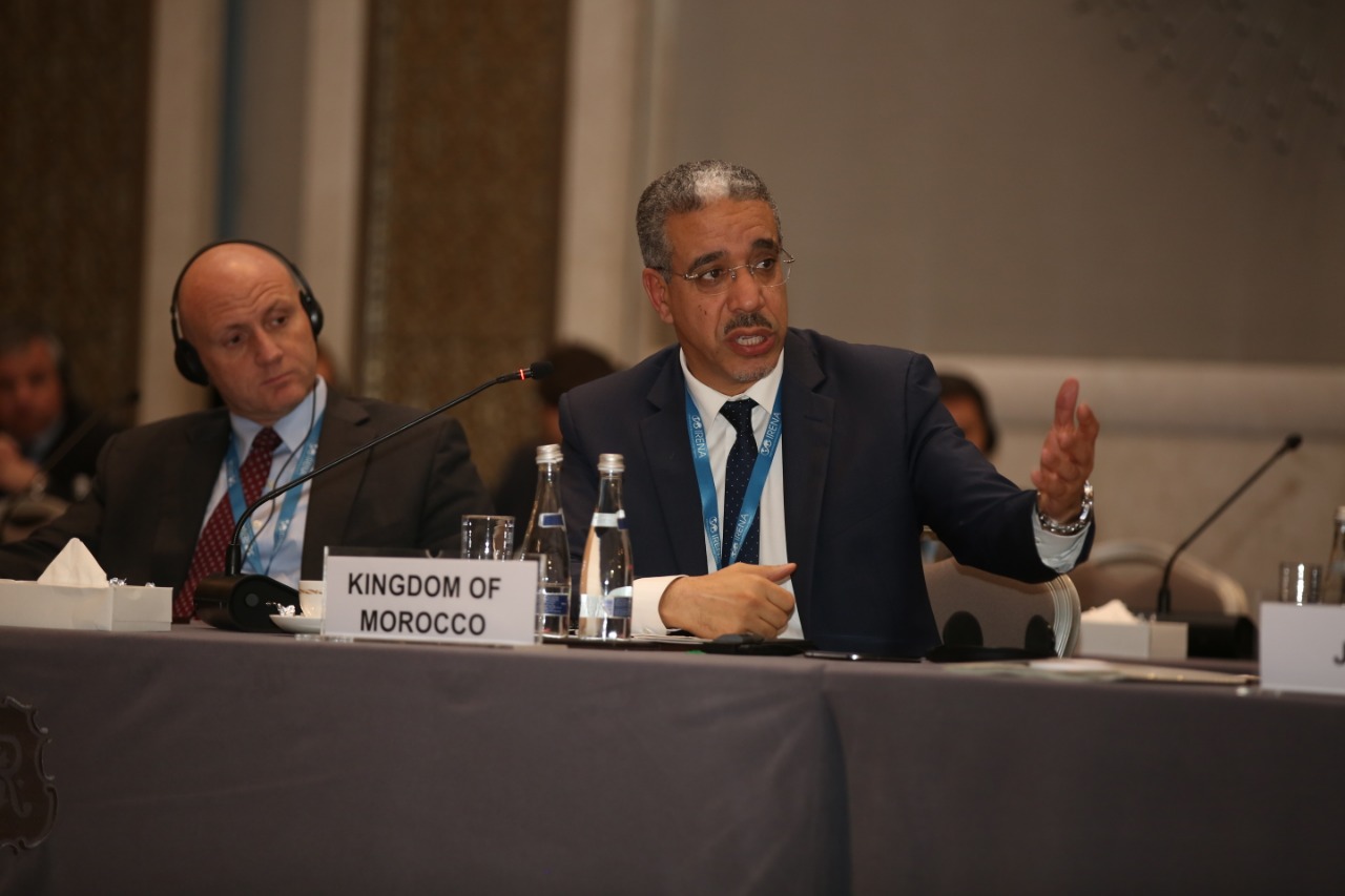 رباح يتحدث عن استثمار المملكة في "الطاقات التجددة" بأشغال "إيرينا" في أبو ظبي