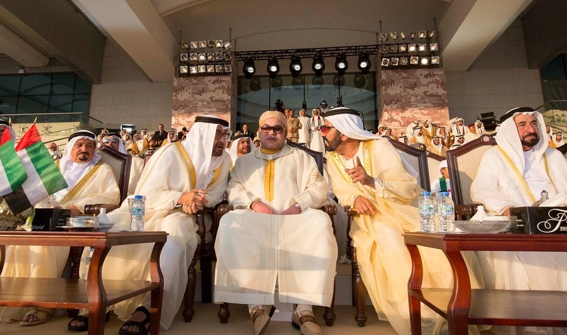 بعد لقاء الملك وابن زايد.. هل تجاوزت العلاقات المغربية الخليجية "حقل الألغام"؟