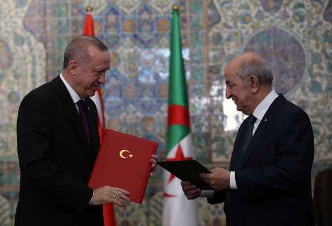 تبون: نسعى لرفع التبادل التجاري مع تركيا إلى 5 مليارات