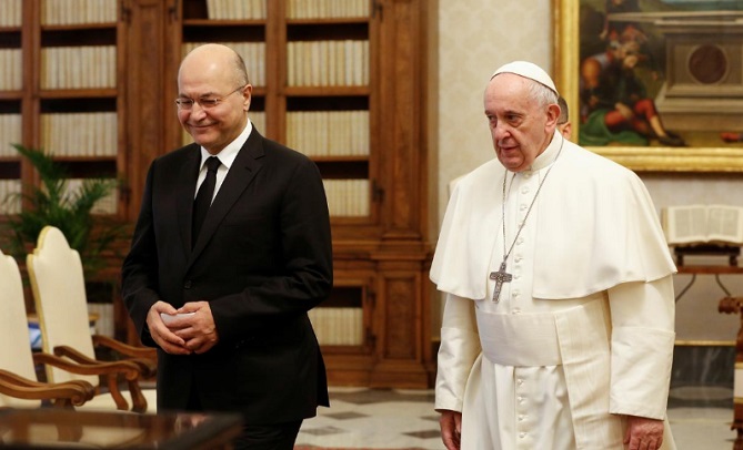  البابا فرنسيس يدعم دعوة العراق لاحترام سيادته 