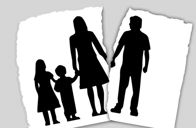 تسجيل حالة طلاق بالجزائر كل ثماني دقائق