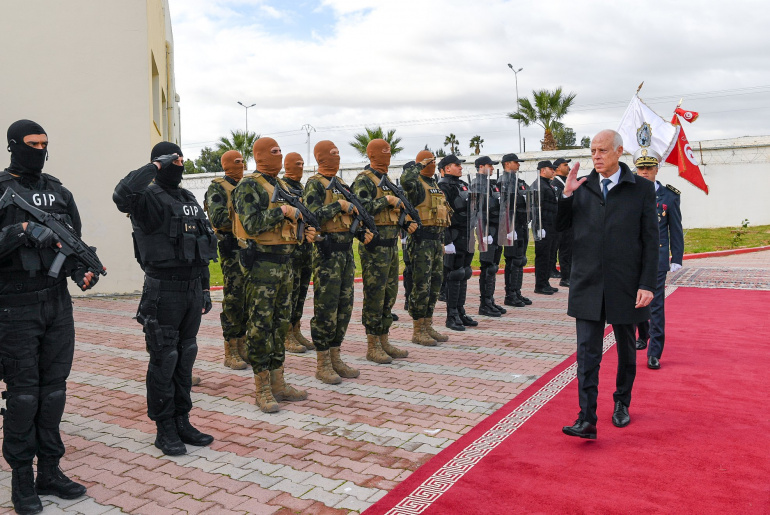  تمديد حالة الطوارئ بتونس لمدة ثلاثة أشهر 