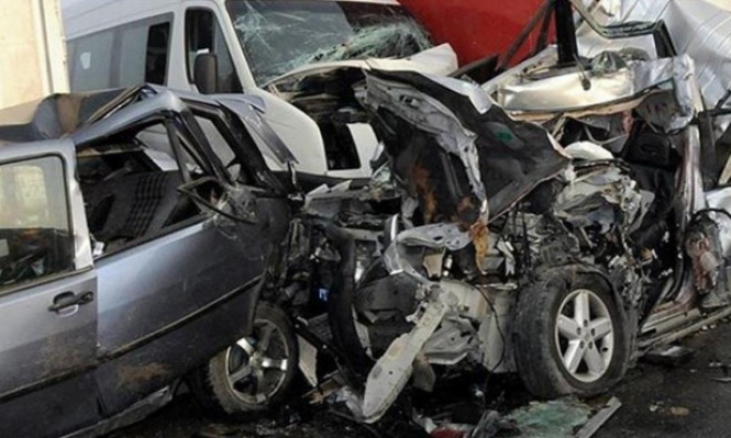  مصرع 5 أشخاص في حادثة سير وسط مصر 