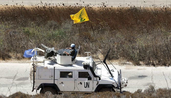 "حزب الله" ينقل معدات عسكرية نحو الحدود مع إسرائيل