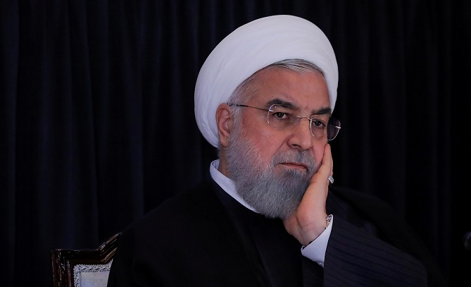 روحاني: إيران ترد بقطع "رجل" أمريكا في المنطقة