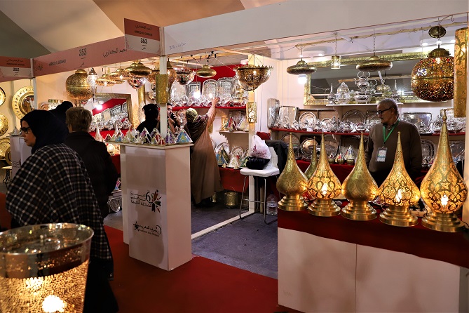  الأسبوع الوطني للصناعة التقليدية.. فن صناعة المعادن في أبهى حلته بمراكش 