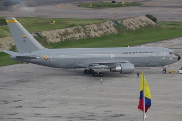 طائرة كولومبية تحمل مَجليين من "بؤرة كورونا" تطلب التوقف بالمغرب