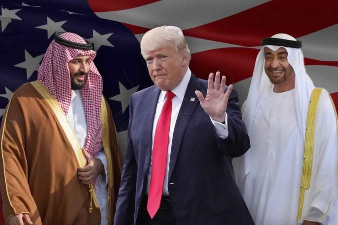  مركز بريطاني: ترامب وَعَد ابن سلمان وابن زايد بسلطة بلديهما إن دعما "صفقة القرن" 