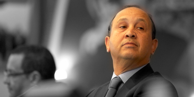  بعد غرامة ستلتهم الأرباح السنوية لاتصالات المغرب.. هل يطيح الإماراتيون بأحيزون؟ 