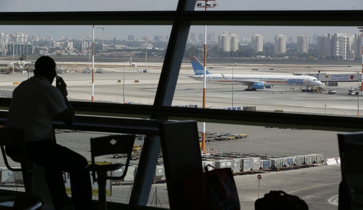 طائرة إسرائيلية تحلق في المجال الجوي السوداني