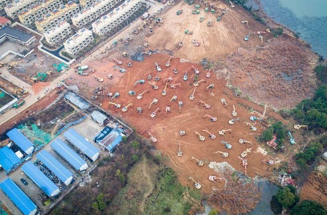 الصين تستكمل بناء مستشفى جديد في ظرف قياسي