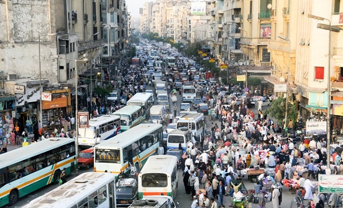 عدد سكان مصر يصل الى 100 مليون نسمة