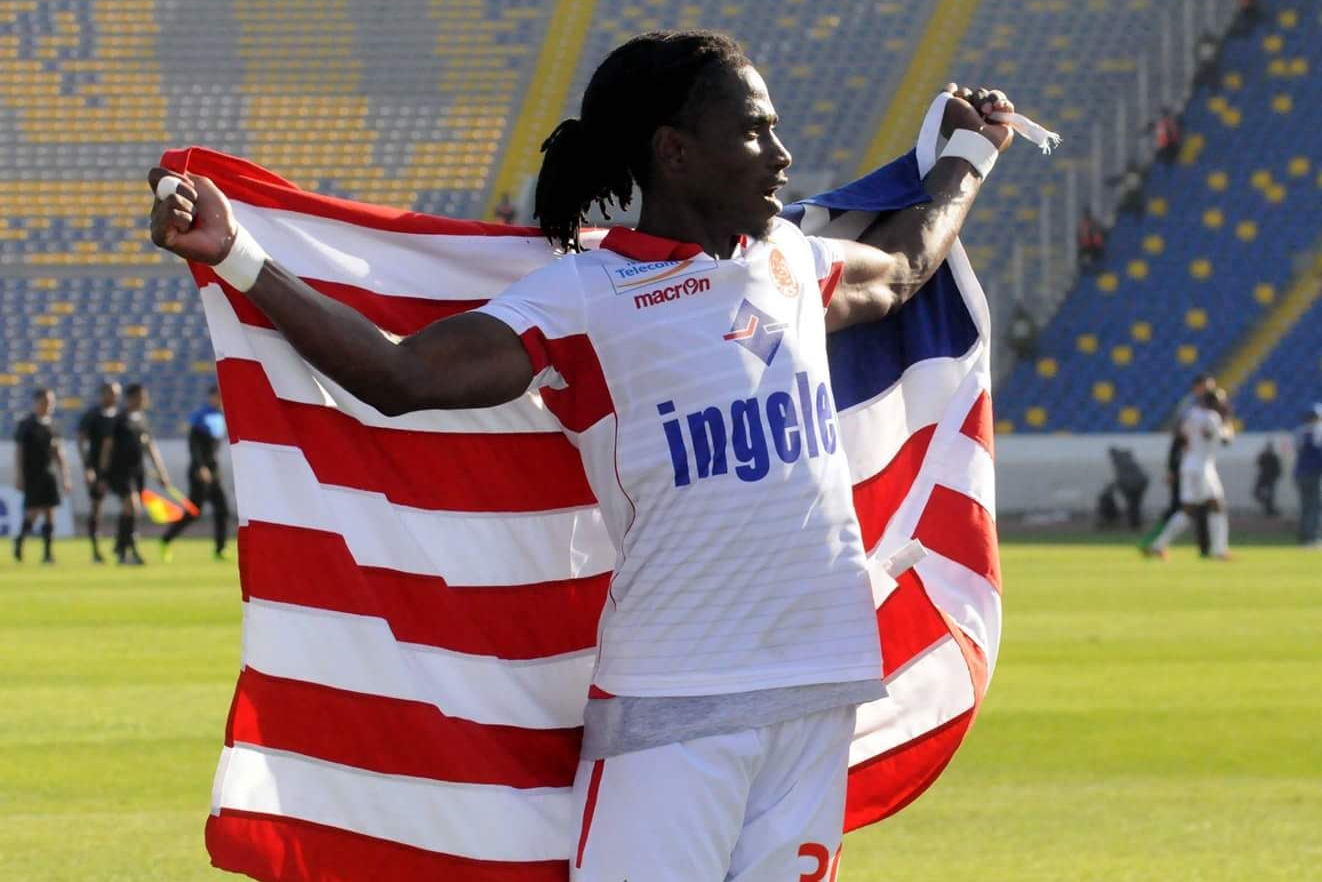  الـFIFA تُغرّم الوداد مليار سنتيم في نزاعه مع الليبيري وليام جيبور 