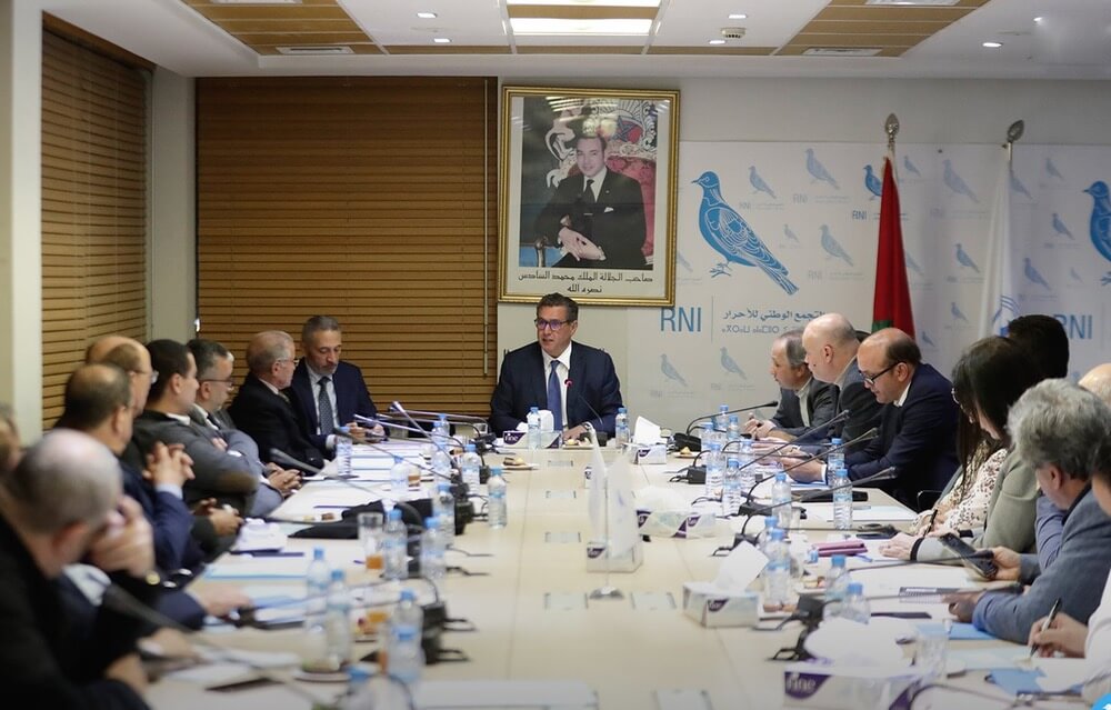 ردّا على خبر استقالته.. أخنوش يترأس اجتماعا للمكتب السياسي لـ"الأحرار"