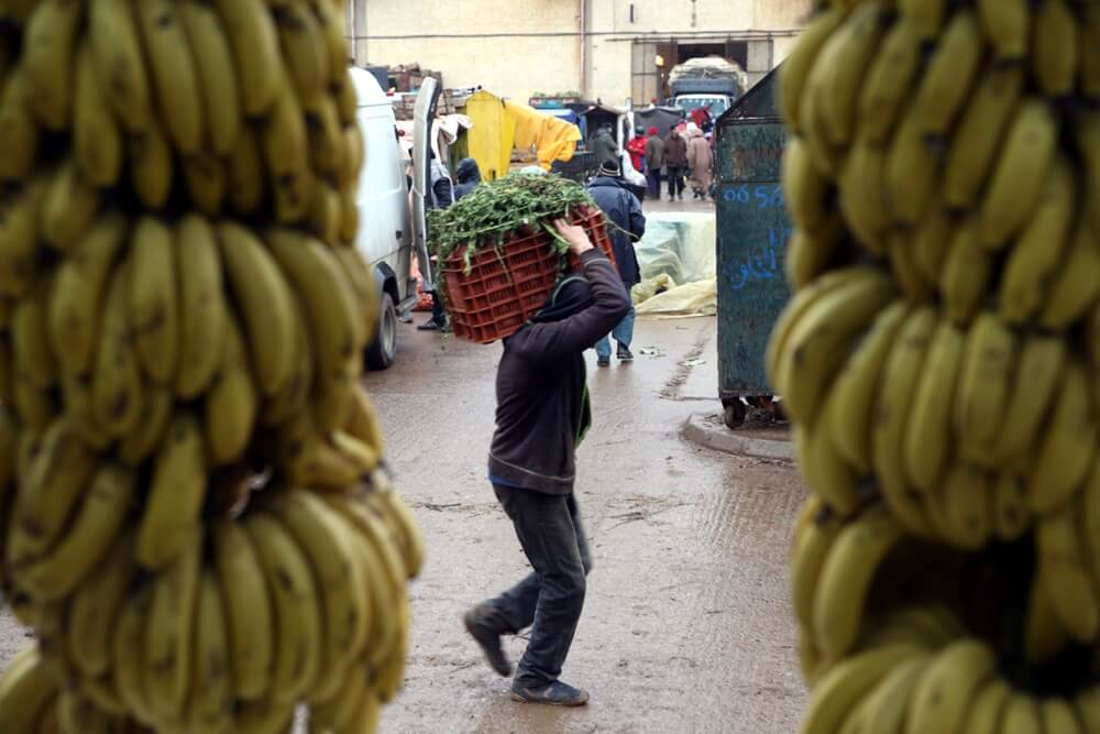  جولة في سوق الدار البيضاء.. عودة "الاستقرار" إلى أسعار الخضر والفواكه 