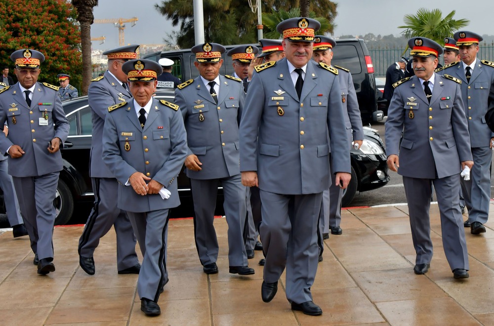 ضباط الجيش المغربي يساهمون ماليا في صندوق تدبير جائحة "كورونا"