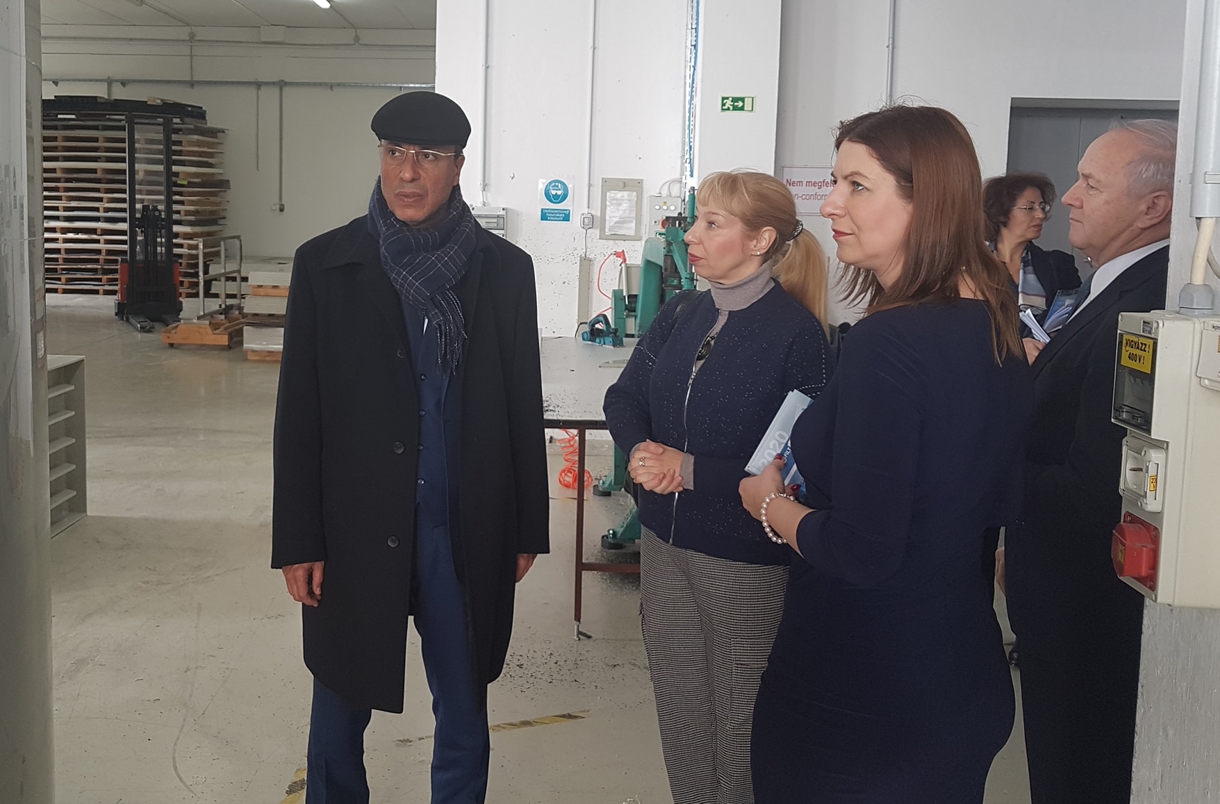 إصابة وزير التجهير والنقل بفيروس "كورونا" بعد عودته من هنغاريا