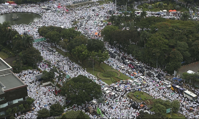 هولندا تعتذر من إندونيسيا عن جرائمها أيام الاستعمار