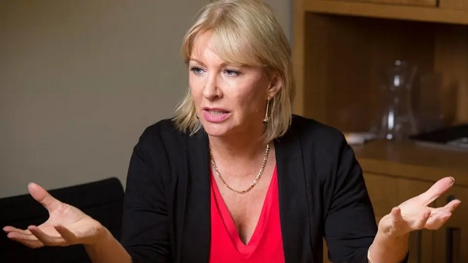 فيروس كورونا يطال وزيرة بريطانية حاربته