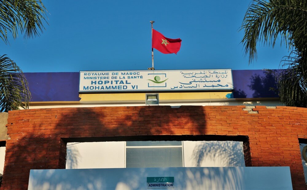 بعد إصابة طبيبة بـ"كورونا".. نقابة تفضح "ضعف حماية" عاملي الصحة