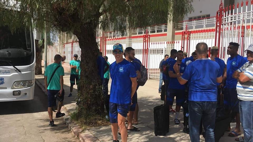 إدارة شباب الريف الحسيمي تحكم على لاعبيها بـ"الإفراغ" وسط أزمة "كورونا"