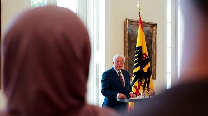  الرئيس الألماني: وباء كورونا "ليس حربا" بل "اختبار لإنسانيتنا" 