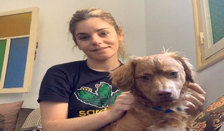  بعد تخلي رفيقها المغربي عنها.. إيطالية ترفض العودة وترك كلبها في الصويرة 