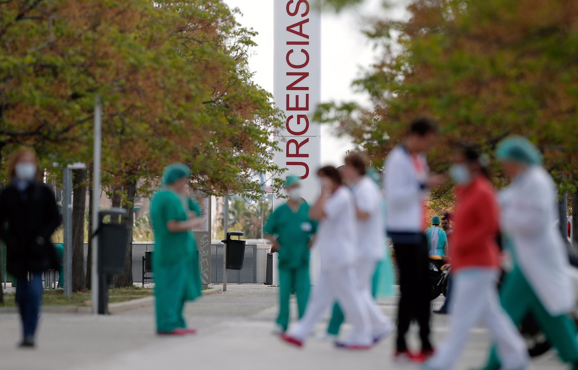 كورونا.. إسبانيا تتجاوز عتبة 110 ألف حالة إصابة