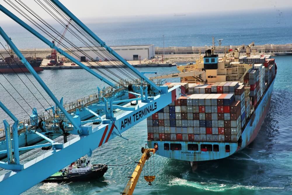 خلال أربعة أشهر.. زيادة في واردات القمح ونشاط الحاويات في الموانيء المغربية