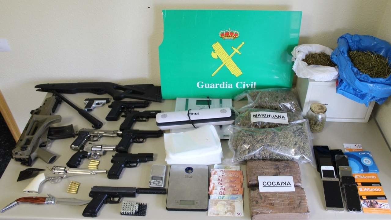  تفكيك مافيا "مُسلّحة" تنشط في تهريب حشيش المغرب إلى إسبانيا وفرنسا 