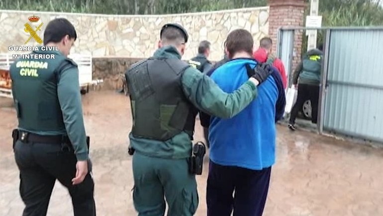  إسبانيا تُطيح بـ"أنشط" شبكة لتهريب الحشيش المغربي خلال الطوارئ 