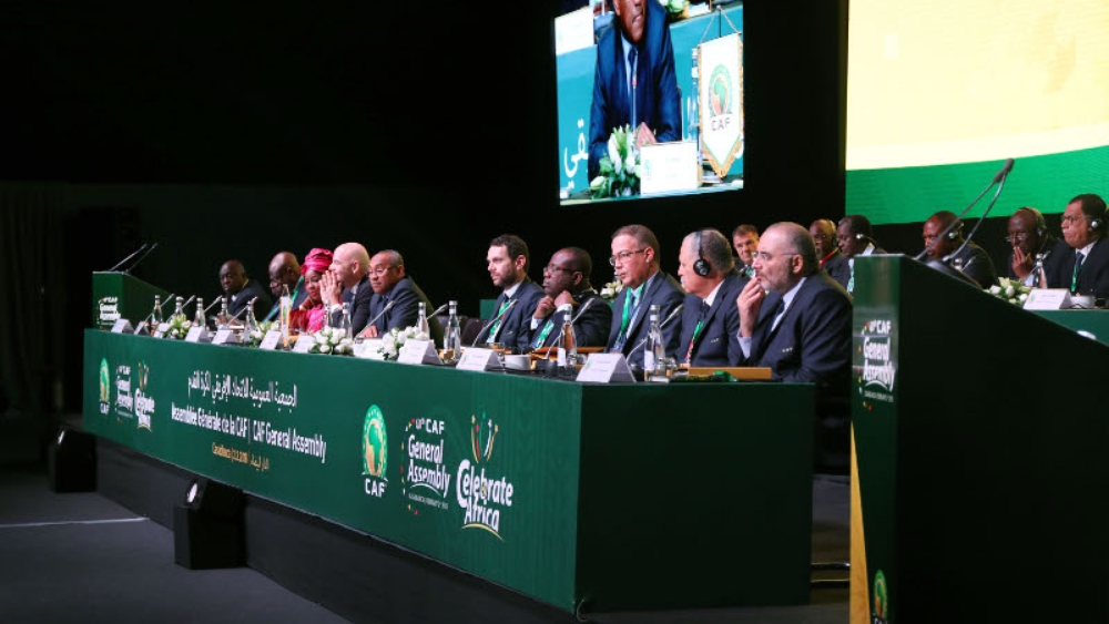 لجنة طوارئ الـCAF تجتمع الخميس لحسم استكمال المسابقات الإفريقية