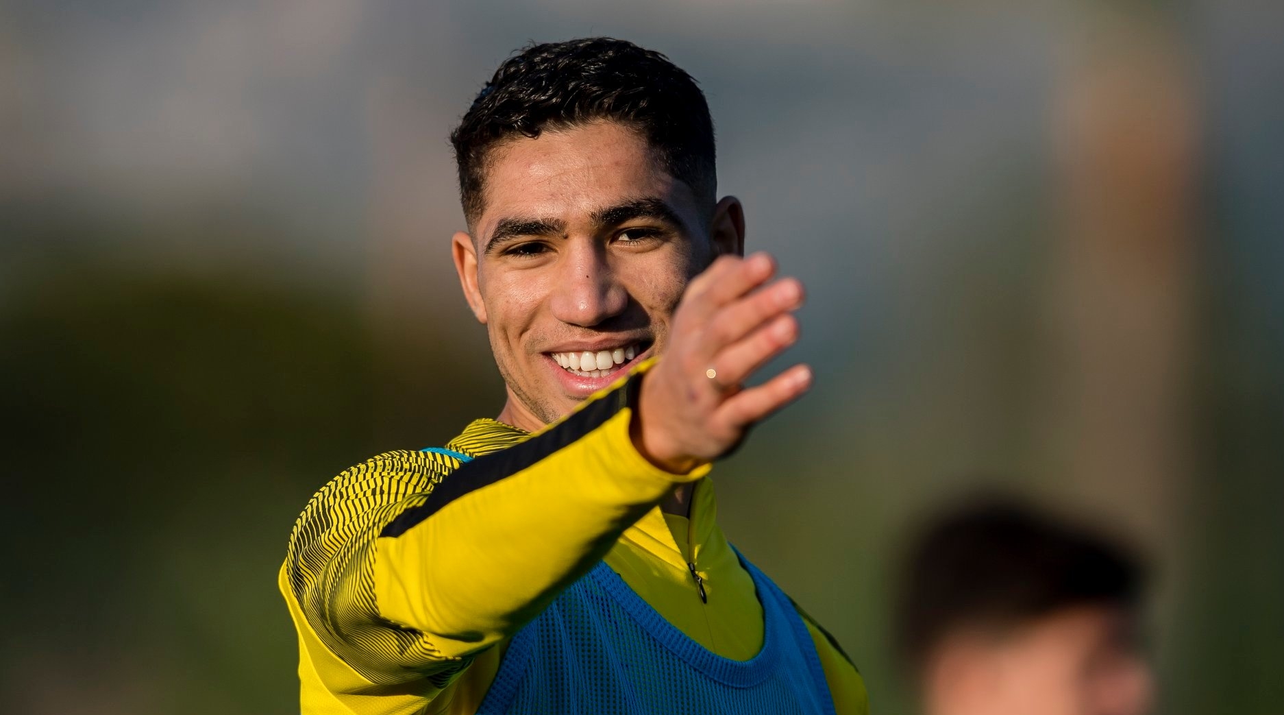  وكيله للصحيفة: حكيمي سيعود إلى ريال مدريد وسيصبح أفضل لاعب في العالم بمركزه 