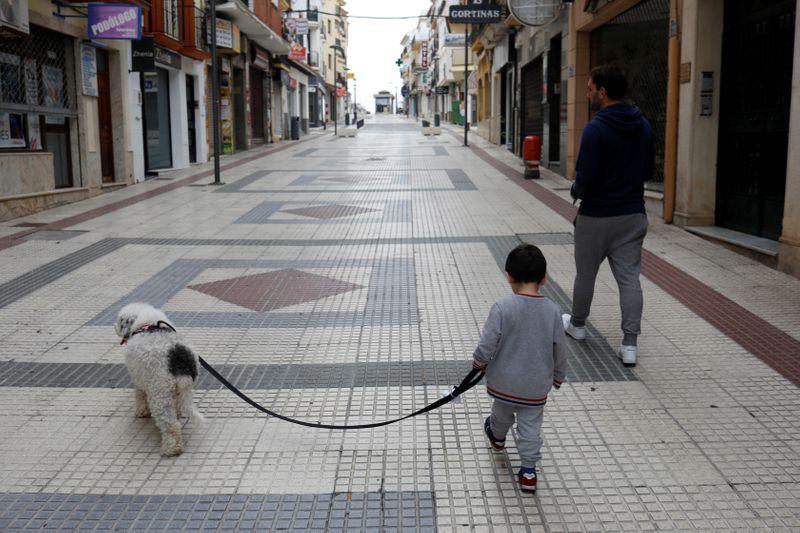  مسح:‭ ‬طفل من كل ستة في إسبانيا عانى من الاكتئاب خلال جائحة كورونا 