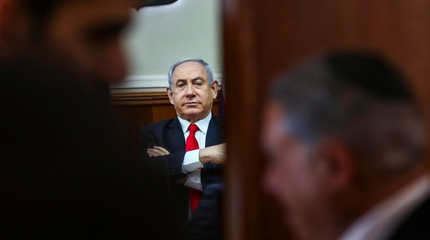  نتنياهو يمثل للمحاكمة في تهم فساد 