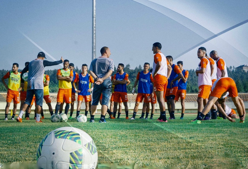  الـCAF ترفض الإمارات وتختار الكاميرون والمغرب لاستكمال مسابقتي الأندية بنظام البطولة المصغرة 