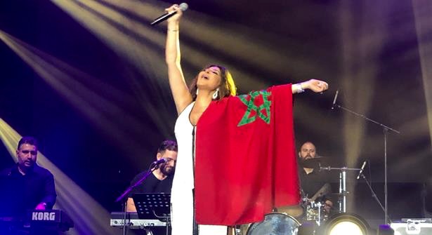  إليسا تعتذر للمغاربة: "دعمت" انفصال الصحراء بعد تقاضيها 70 ألف دولار في "موازين" 