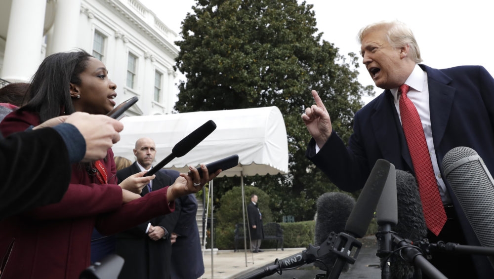  وُصف بـ"مذبحة ليلة الأربعاء".. ترامب يضع يده على الإعلام الأمريكي الموجه للخارج 