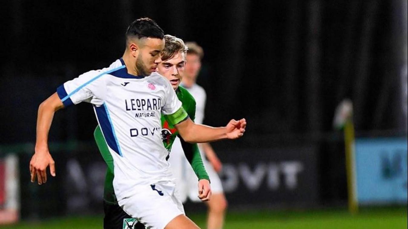 سامي العنابي يقرر تمثيل "الأسود" بدل "شياطين" بلجيكا