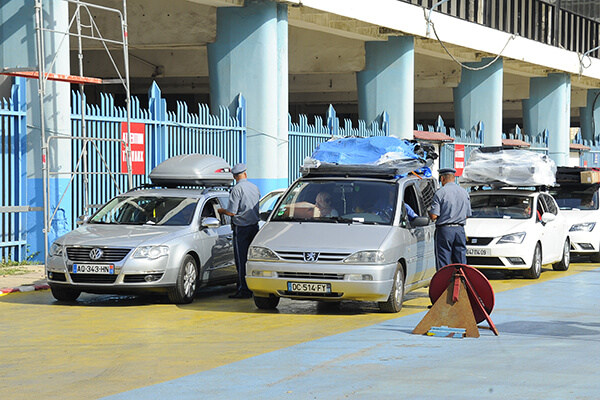  الجزائر تسير على خطى المغرب وتقرر إلغاء عملية "مرحبا" الخاصة بها 