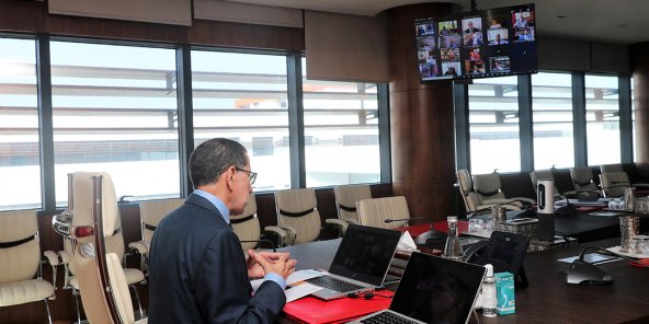 جون أفريك: وباء كورونا سرّع من "رقمنة" الطبقة السياسية في المغرب