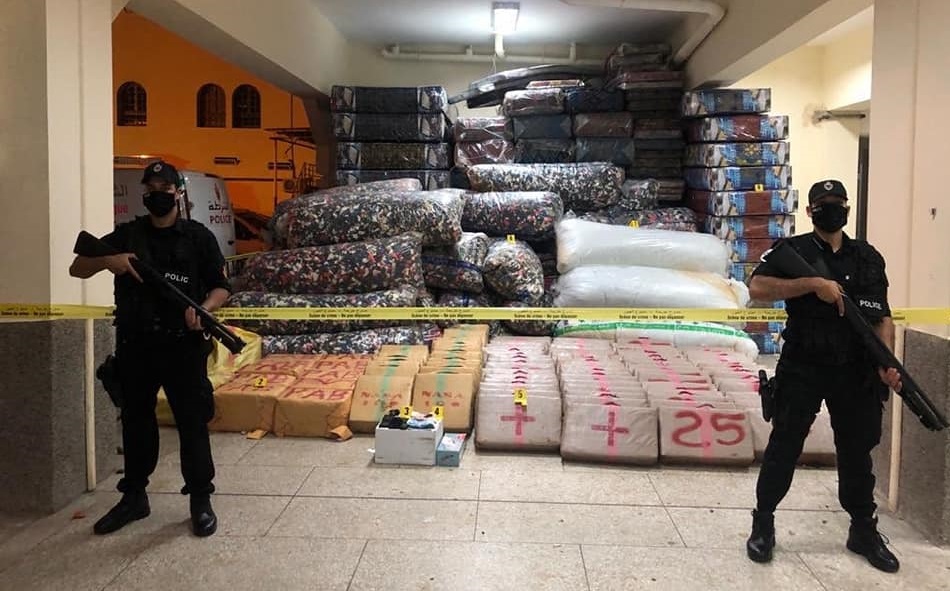  حجز سبعة أطنان و 200 كلغ من مخدر الشيرا بضواحي الجديدة والمهاية 