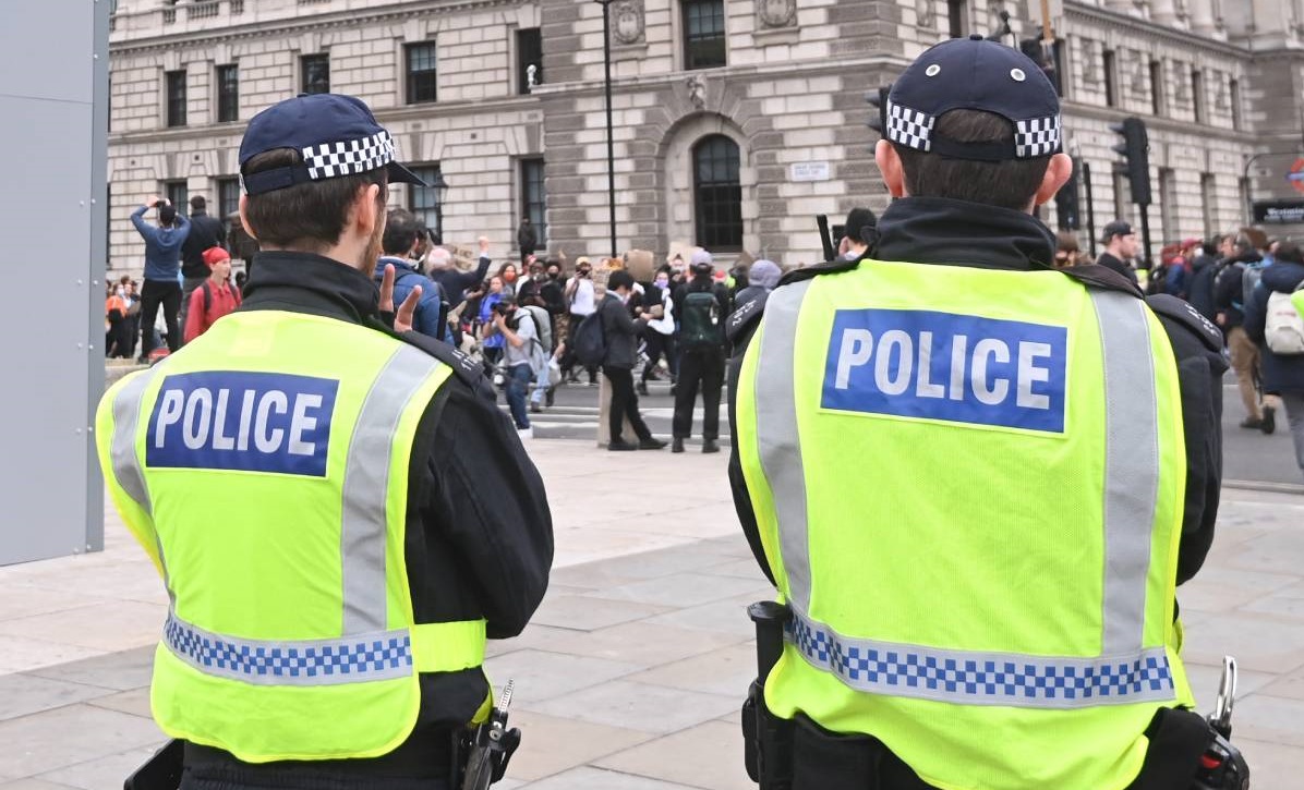  الشرطة البريطانية تعتبر حادثة الطعن الدامية في ريدينغ عملا "إرهابيا" 